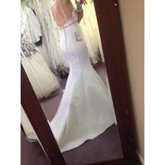 SAMPLE Fit & Flare Satin Wedding Dress Mermaid, Couture Collection - Picture 6 of 7